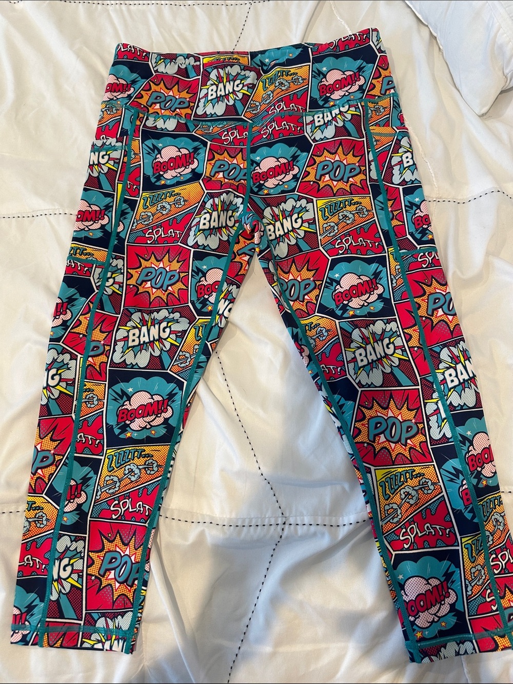 CVG Capri Leggings Size Large